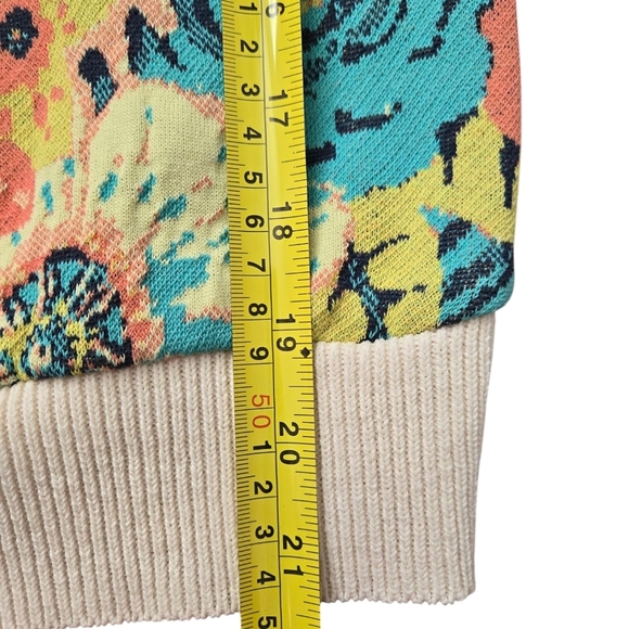 ANTHROPOLOGIE ALDO+MARTINS Floral Knit Vneck Sweater Cream and Multicolor. Med - Picture 9 of 9